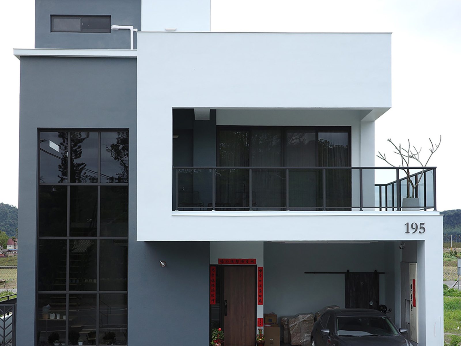 facade front
