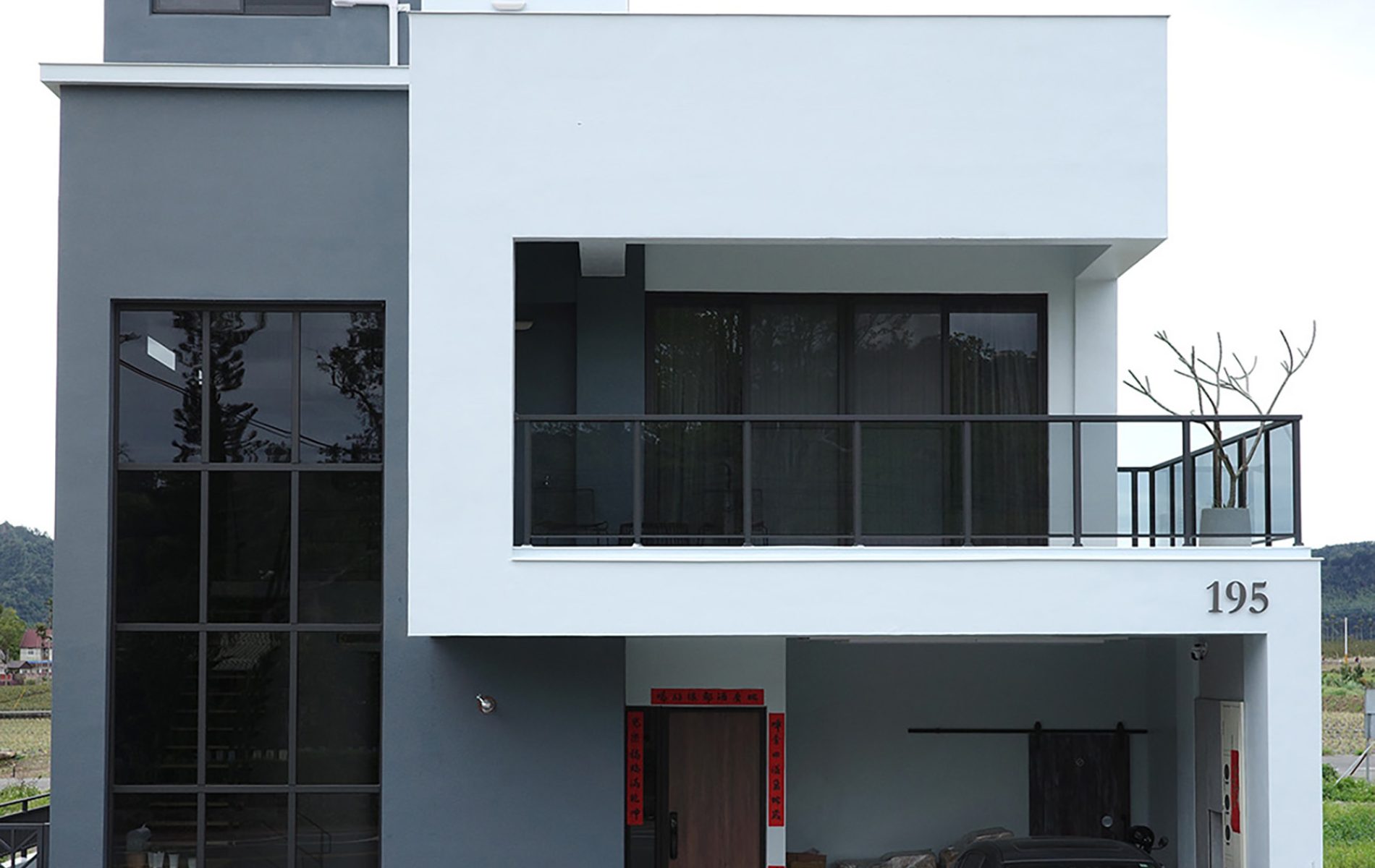 facade front
